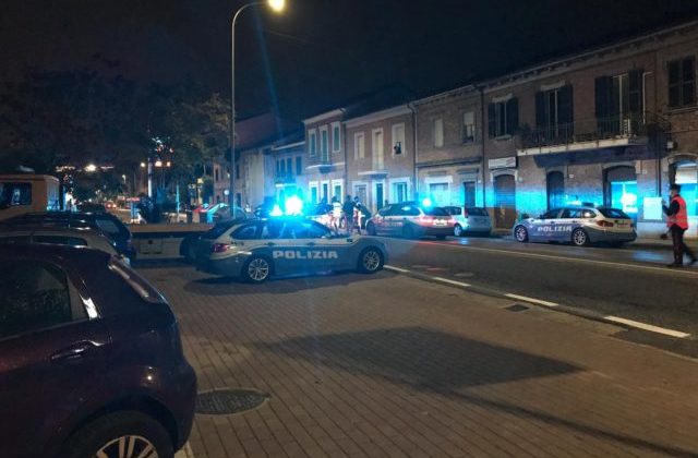 La polizia in via Flaminia dopo l'investimento La polizia in via Flaminia dopo l'investimento
