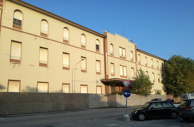 L'hotel Marche a Senigallia (lato parcheggio Morandi)