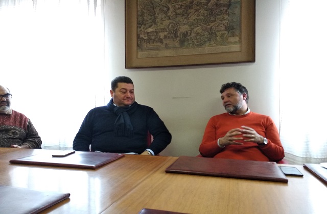 L'assessore al Turismo Fausto Pirchio (a sinistra) e il sindaco di Loreto Paolo Niccoletti oggi