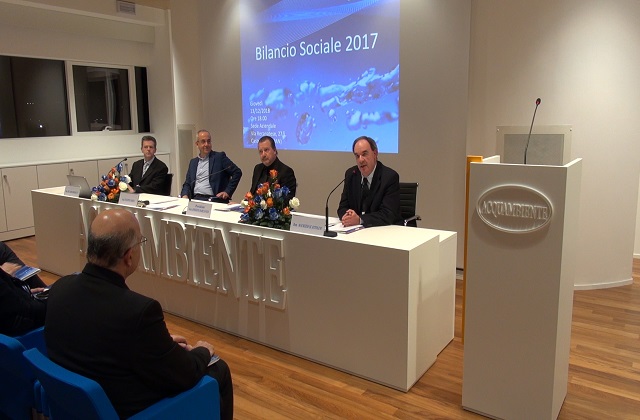 La presentazione del bilancio sociale di Acquambiente