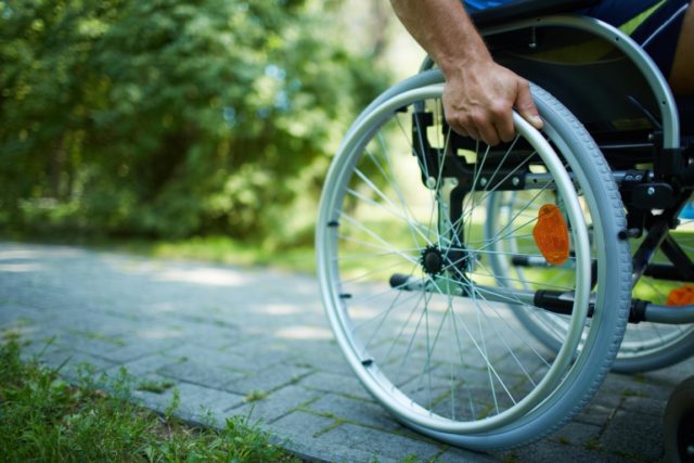 Le difficoltà a cui va incontro una persona disabile investono tutti gli aspetti della vita