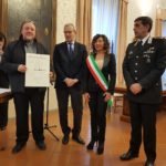 Diploma OMRI al cavaliere Carlo Morresi, appuntato scelto dell'Arma dei Carabinieri in quiescenza