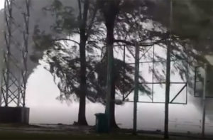 Alte onde per la tempesta Pabuk in Thailandia