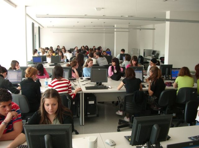 Unimc, laboratorio informatico