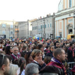Tante persone hanno assistito alla sfilata dei carri al carnevale di Senigallia