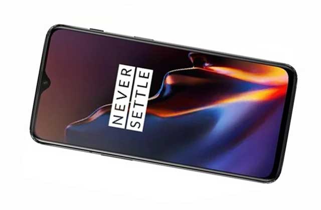 Smartphone: OnePlus 6T