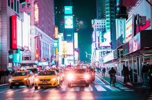 Auto e traffico a Times Square, New York