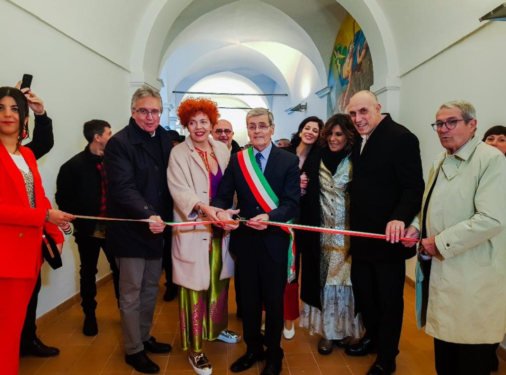 Taglio del nastro per il Museo del Premio Ermanno Casoli