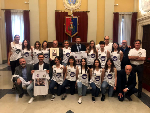 Cerimonia premiazione Basket2000