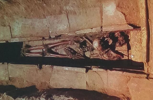Dagli scavi archeologici a Corinaldo è emersa una tomba picena Dagli scavi archeologici a Corinaldo è emersa una tomba picena