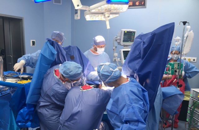 L'intervento di chirurgia mininvasiva con il robot Da Vinci agli ospedali riuniti Marche Nord di Pesaro L'intervento di chirurgia mininvasiva con il robot Da Vinci agli ospedali riuniti Marche Nord di Pesaro