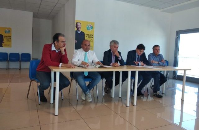 Osimo, Ginnetti raduna i candidati sindaco Latini e Pugnaloni