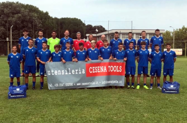 Foto di squadra dell'Olimpia Marzocca