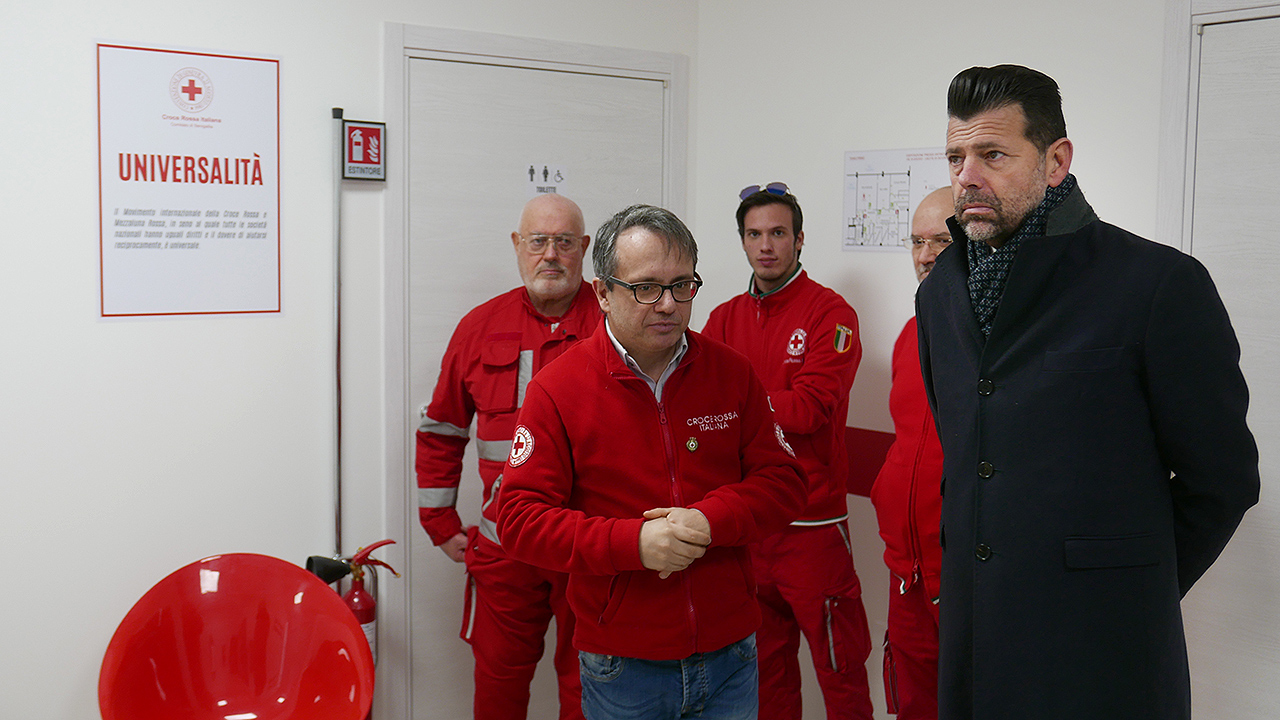 Visita del sindaco Mangialardi alla nuova sede operativa della Croce Rossa di Senigallia