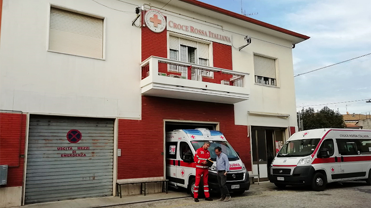 La sede di via Narente, in centro storico, della Croce Rossa di Senigallia