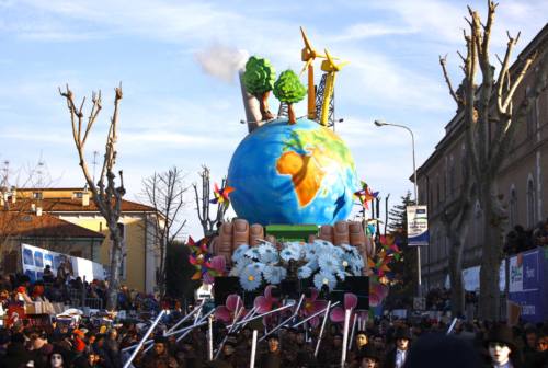 Carnevale, le mete top: non solo Venezia e Viareggio, i marchigiani cercano il caldo tra Egitto e Caraibi