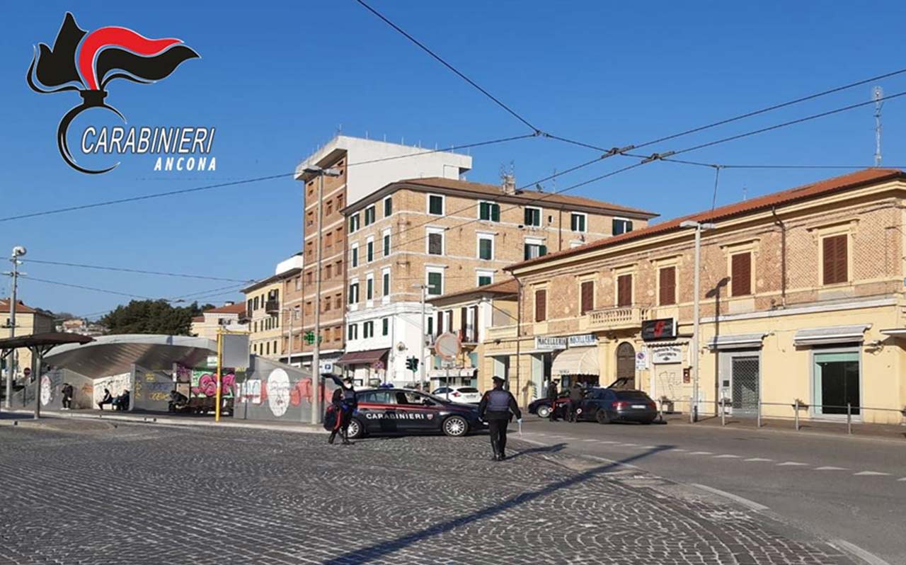carabinieri, Ancona