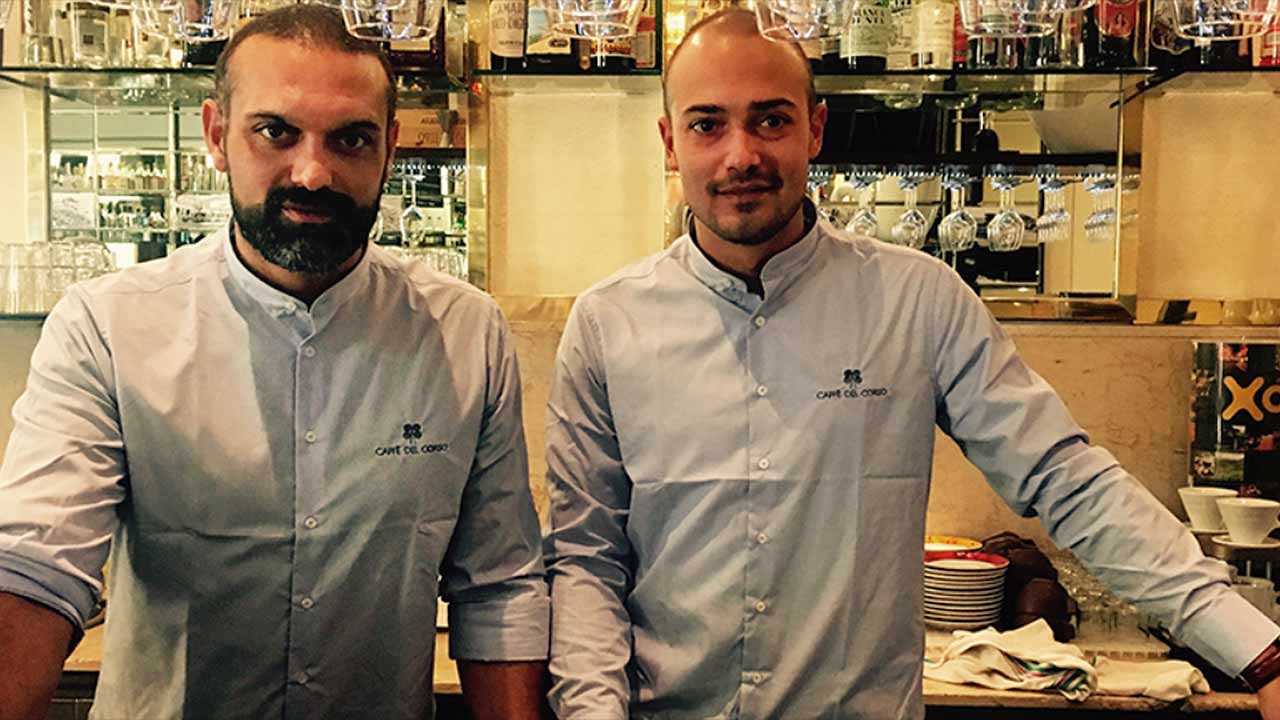Andrea e Lorenzo Ranieri, titolari del bar "Caffè del Corso", a Senigallia