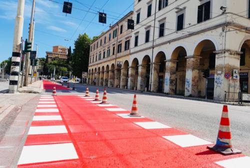 Sos parcheggi: via 40 posti auto nel centro di Ancona. Insorgono i commercianti: «la città perde appeal»