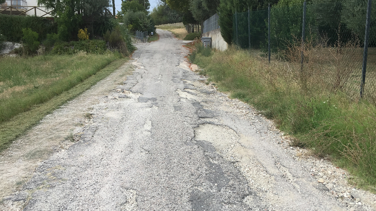 Una delle strade secondarie di Corinaldo