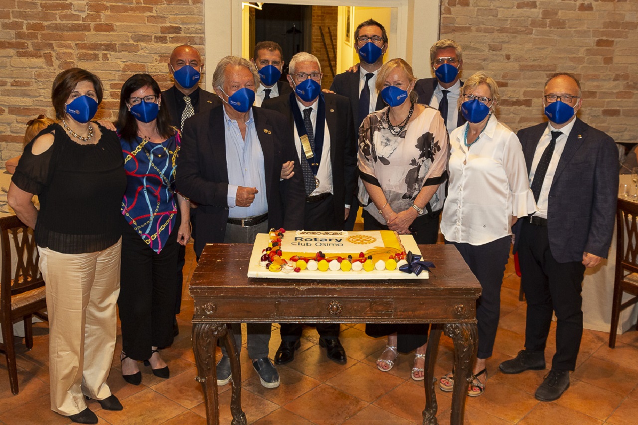 Il gruppo Rotary con Romagnoli