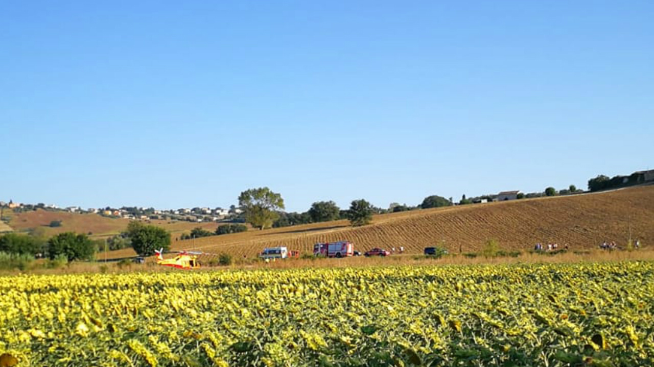 Incidente ad Ostra: sul posto l'eliambulanza ed i Vigili del fuoco