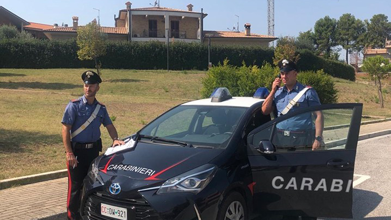 Il sopralluogo dei carabinieri di Senigallia