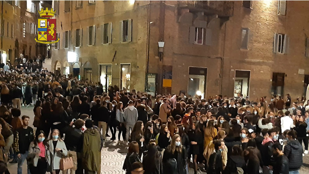 la movida del giovedì a Urbino