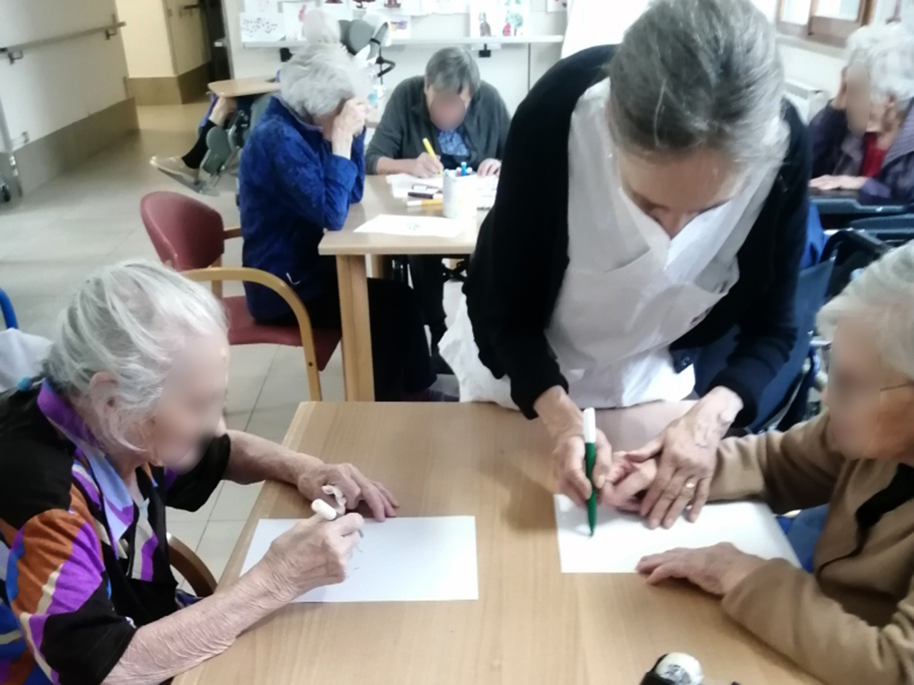 Le attività con gli anziani ospiti della residenza protetta alla Fondazione Città di Senigallia