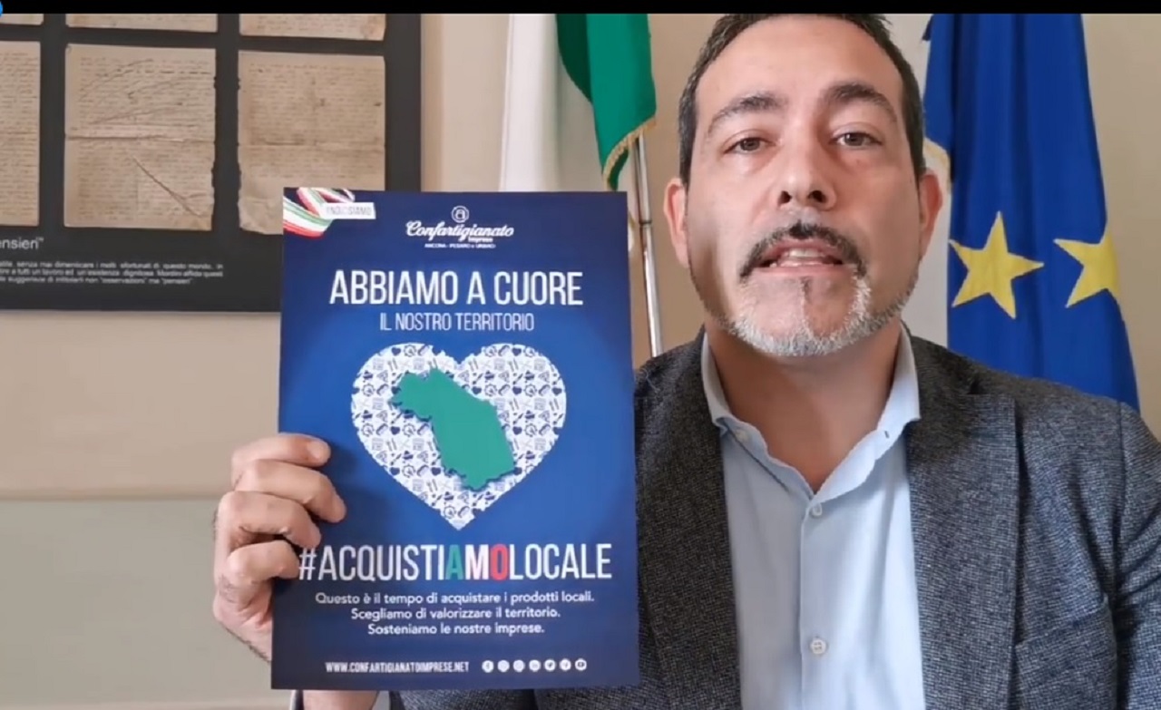 Il sindaco Roberto Ascani nel video