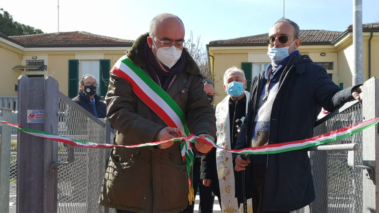 L'assessore Gabriele Cameruccio ha inaugurato a Senigallia il nuovo parcheggio in via Cellini