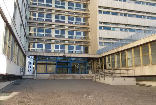 Mancanza di personale e reparti a rischio chiusura: ad Ascoli è allarme per l’ospedale
