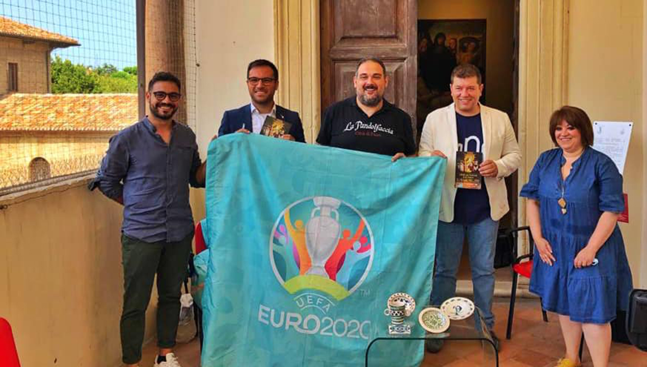 Danilo Filipponi Tornato da Roma con la bandiera di UEFA EURO 20