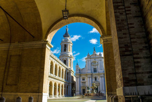Turismo a Loreto, FdI: «Valorizzare la città come borgo storico»