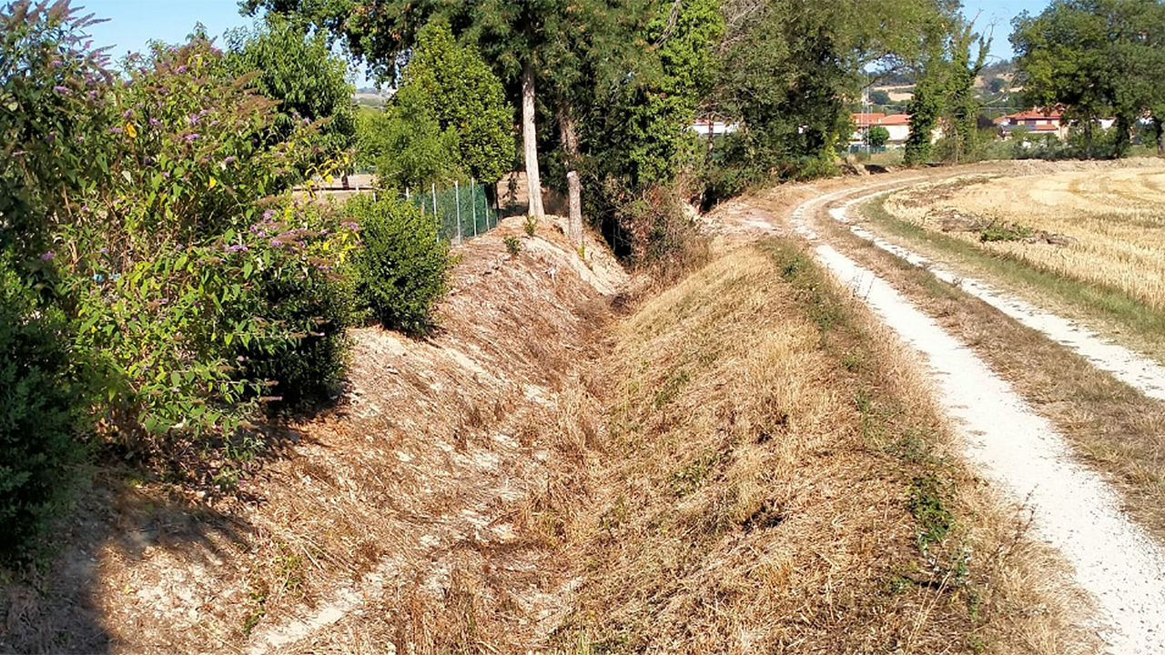 Avviata la manutenzione dei fossi e dei corsi d’acqua su tutto il territorio comunale senigalliese
