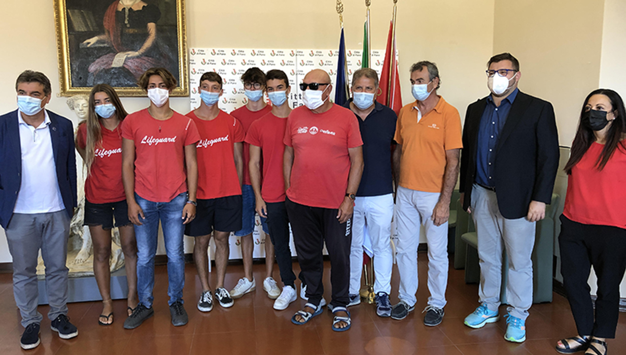 Lo staff del Servizio di salvamento a Fano