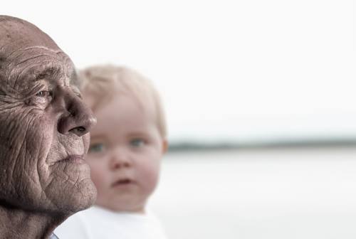 Diventare nonni: una nuova identità, nuovi equilibri da costruire