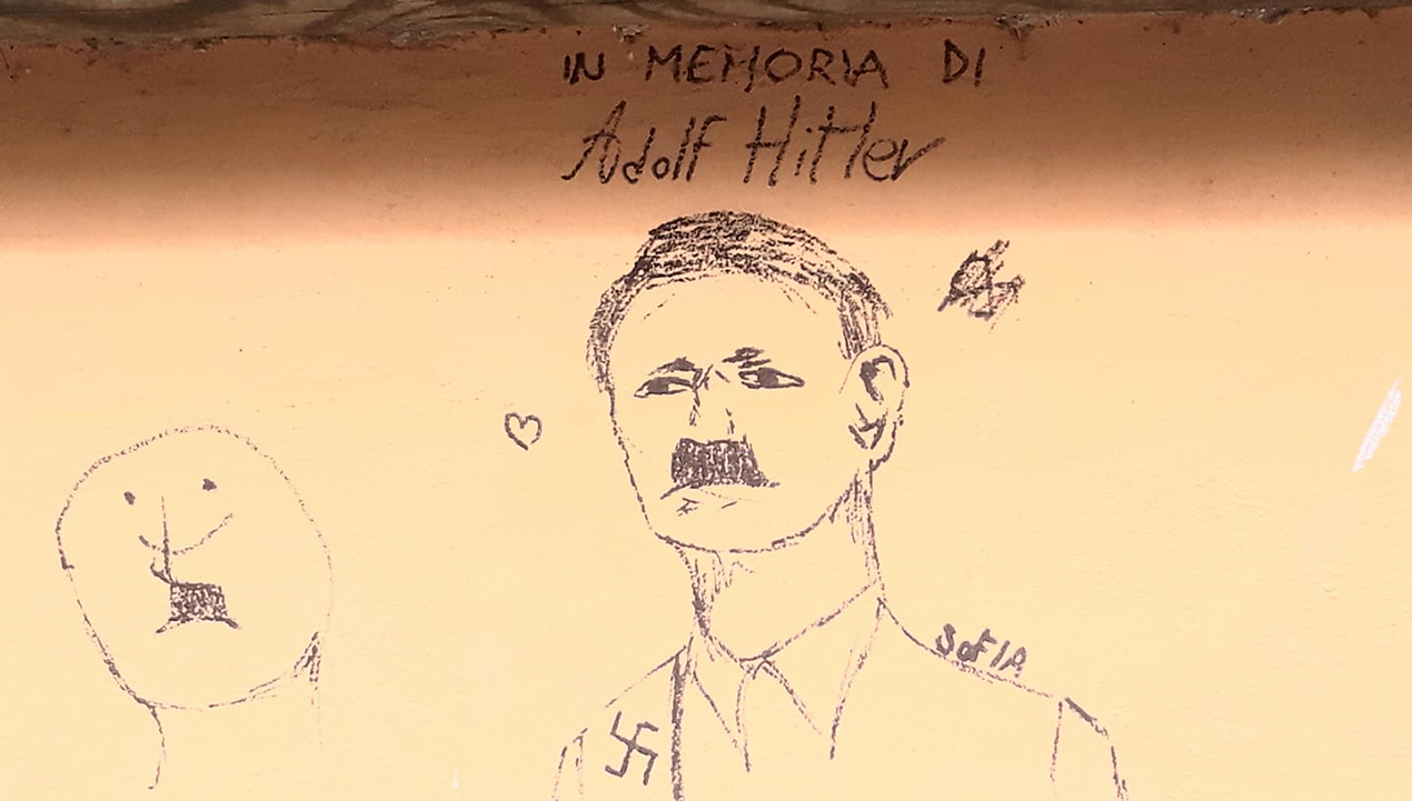 Mondolfo, graffiti antisemiti in via Fermi
