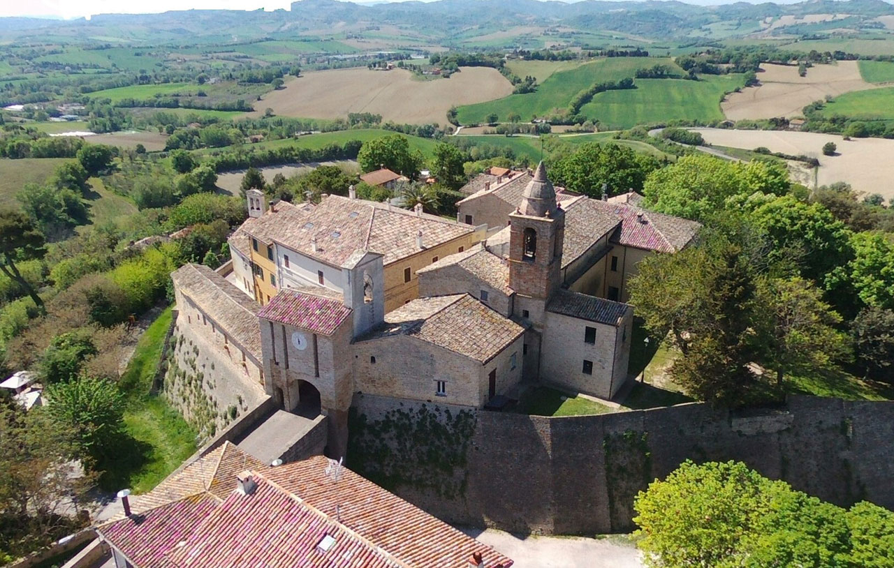 Borgo di Candelara