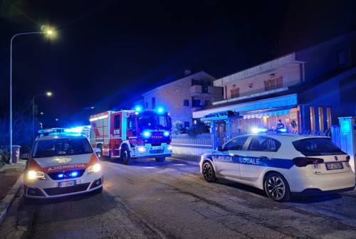 Macerata, caduta in casa resta bloccata per due giorni: anziana salvata dalla Polizia locale