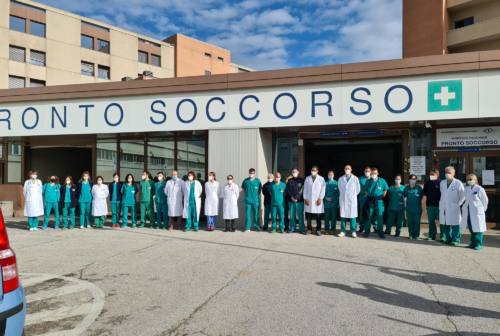 Flash mob a Torrette, Borromei dell’Ordine dei Medici di Ancona: «Porre la massima attenzione a queste classi professionali»