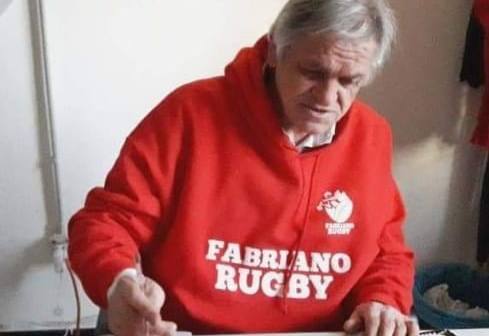 Fabriano, l’ultimo saluto a Domenico Turchi: il rugby cittadino in lutto