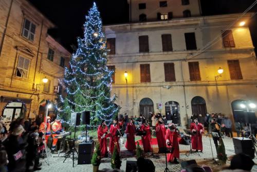 Castelfidardo e Loreto accendono il Natale tra feste e restrizioni