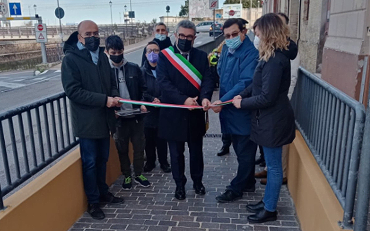 La giunta Olivetti inaugura il sottopasso di via Perilli a Senigallia dopo i lavori di riqualificazione