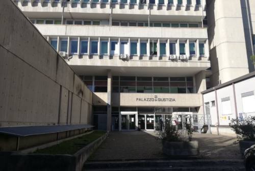 Porto Recanati, scia di furti in case e in attività commerciali: condannato un 33enne