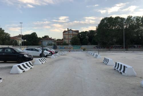 Pesaro, lavori a Villa Marina per un parcheggio gratuito da 165 posti