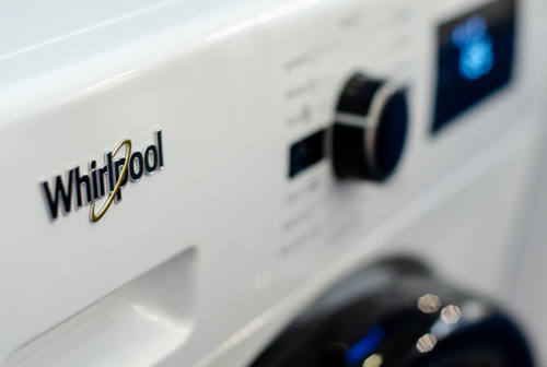 Whirlpool: l’affondo della Fiom dopo che l’azienda non si è presentata al tavolo Mise