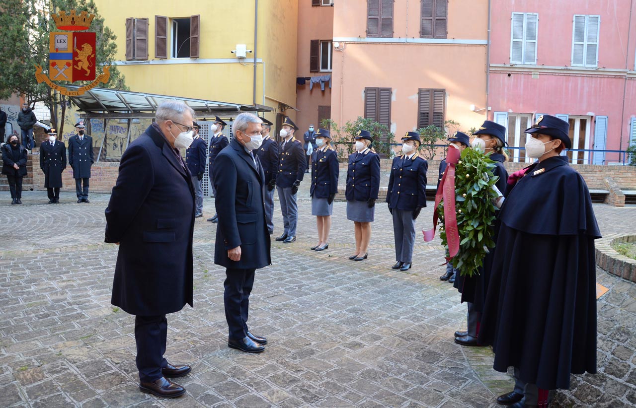 Ancona, cerimonia in Largo Palatucci