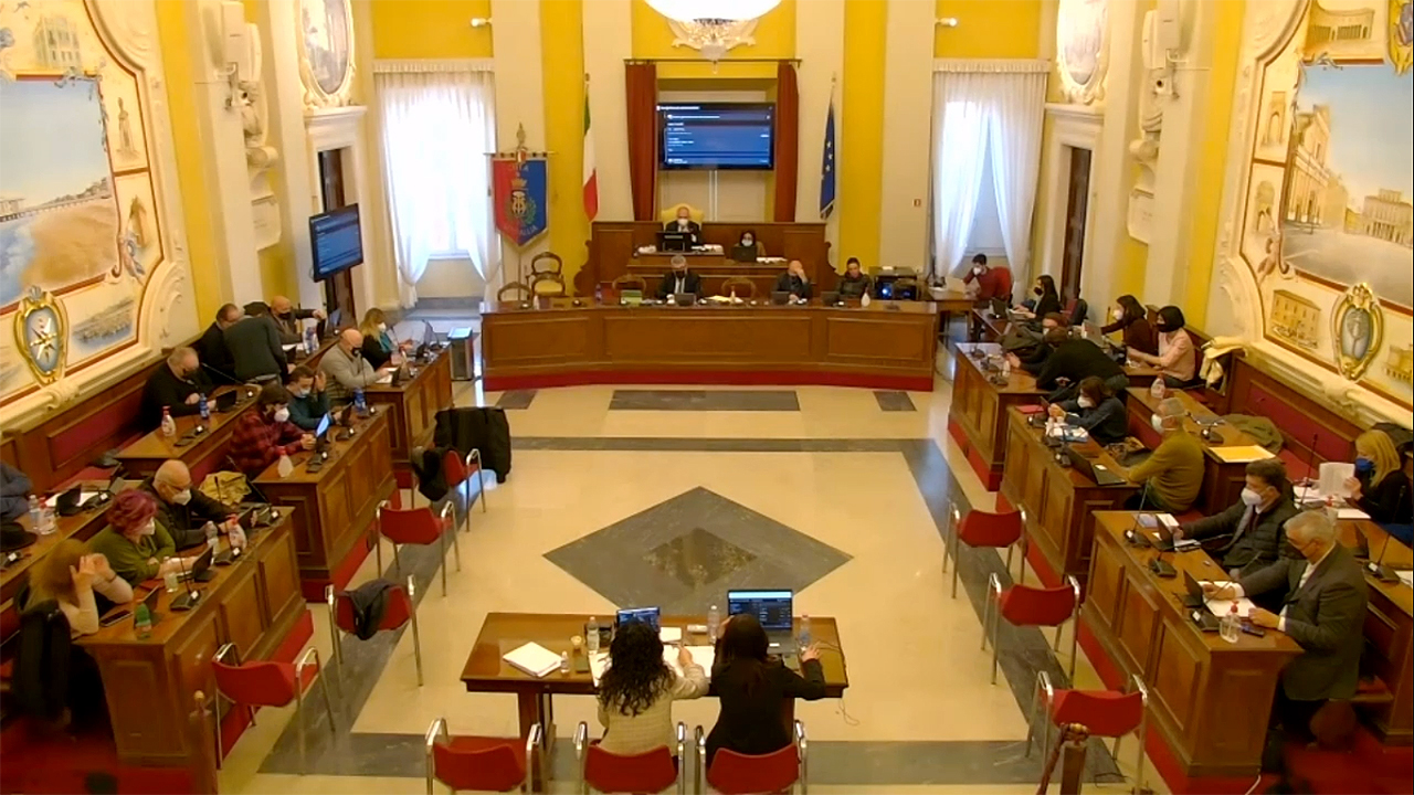 La seduta del consiglio comunale di Senigallia del 28 marzo 2022 in cui c'è stato il voto per i componenti delle quattro commissioni consiliari