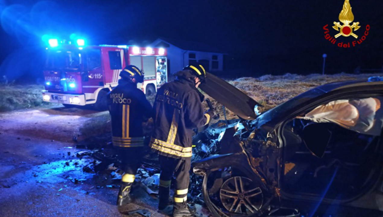 Grave schianto frontale tra Lucrezia e Cuccurano di Fano